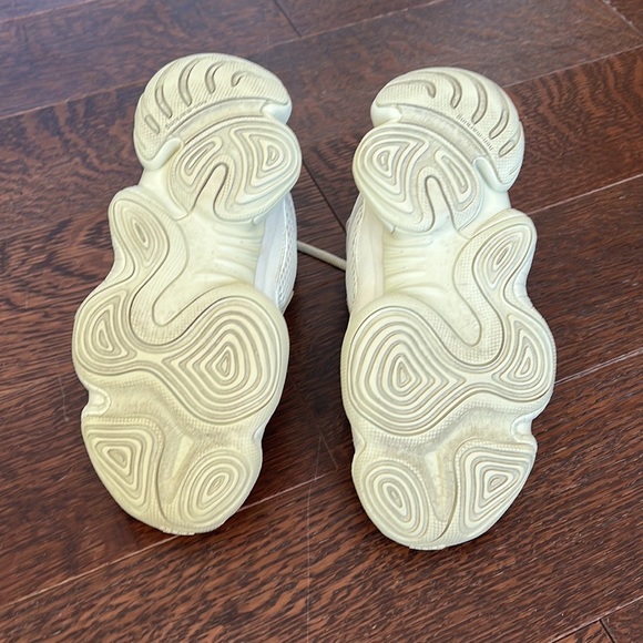 Yeezy 500 ‘super moon yellow’ size 6 - Picture 4 of 14